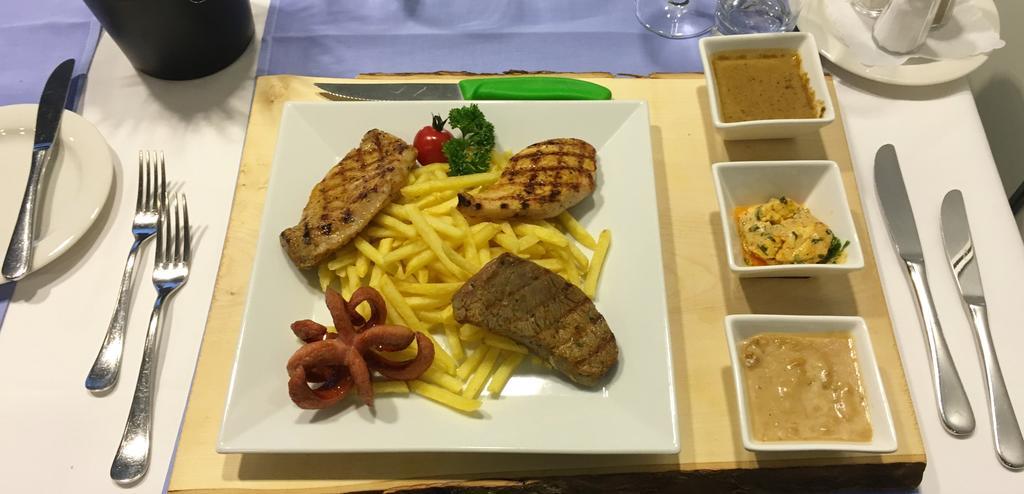 格伦兴机场酒店 外观 照片